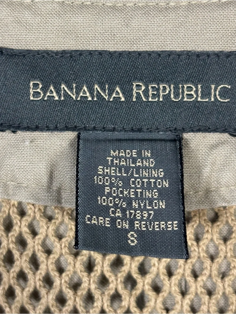 VTG Banana Republic Safari Vest Men's Small Fishing Travel Photography Hunting